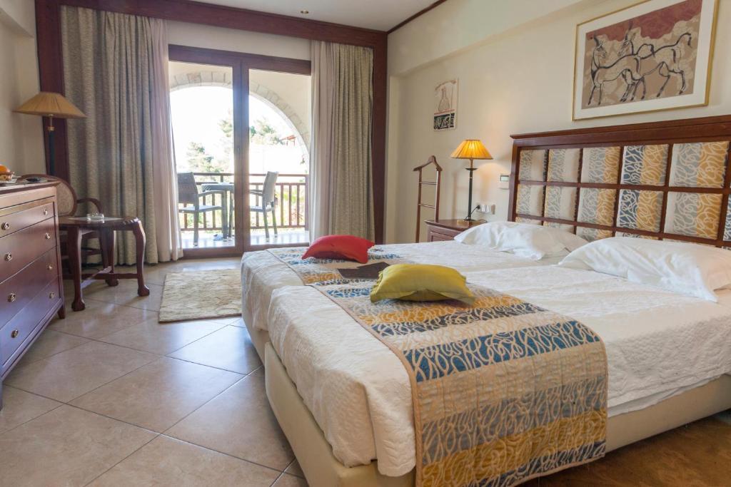 Double Room with Pool View